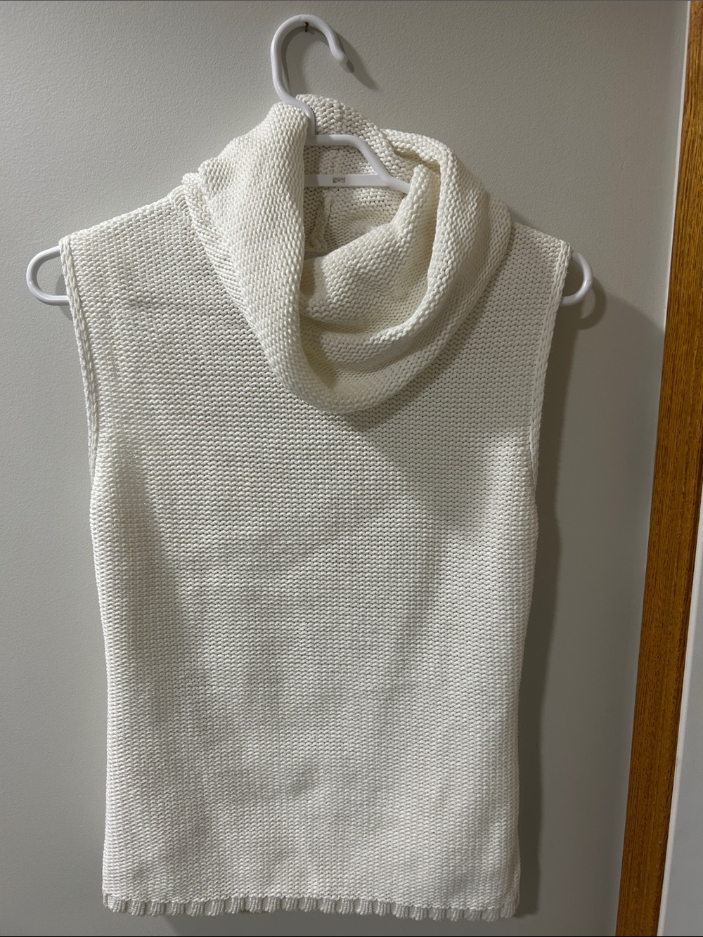 100% cotton New Look Sleeveless Cowl Neck Sweater top